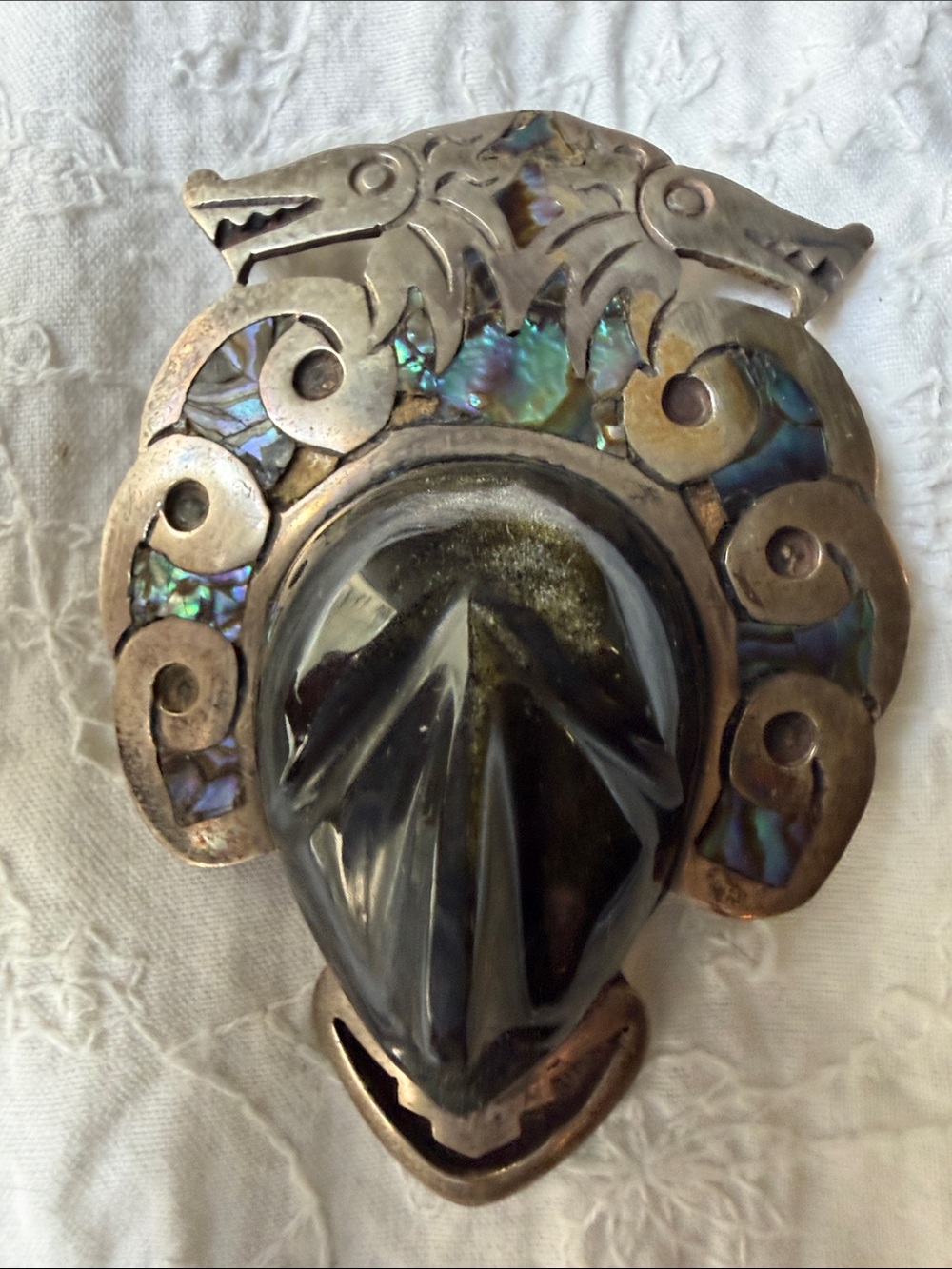Vintage pendant broach sterling silver black onyx abalone